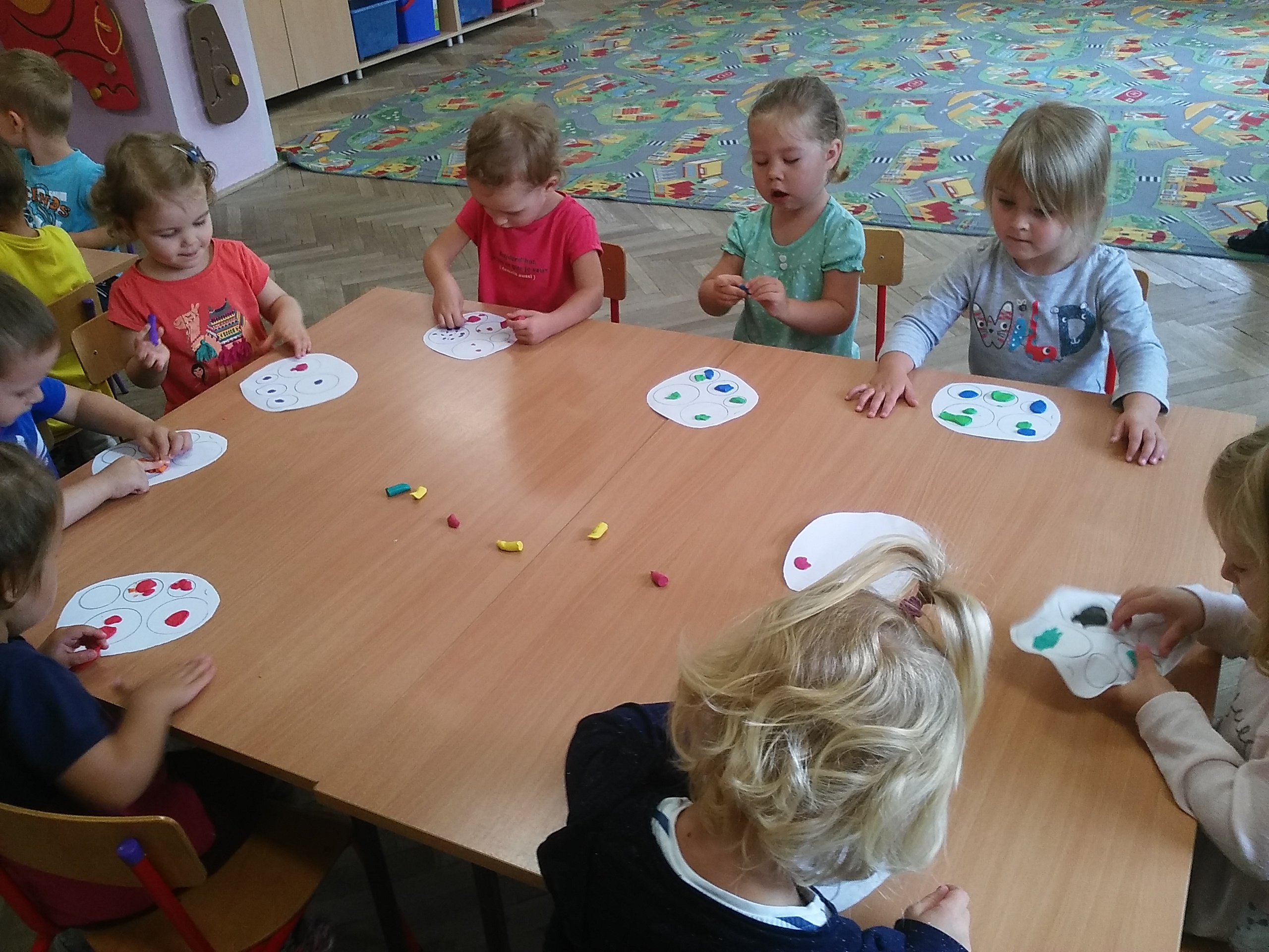Pierwsze dni w przedszkolu- Grupa Zajączki