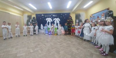 ,, Bajkowe Jasełka ” w grupie Sówki
